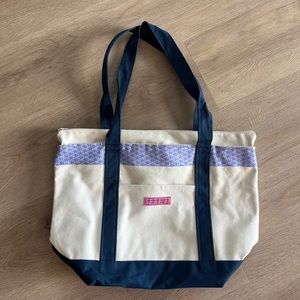 vineyard vines tote